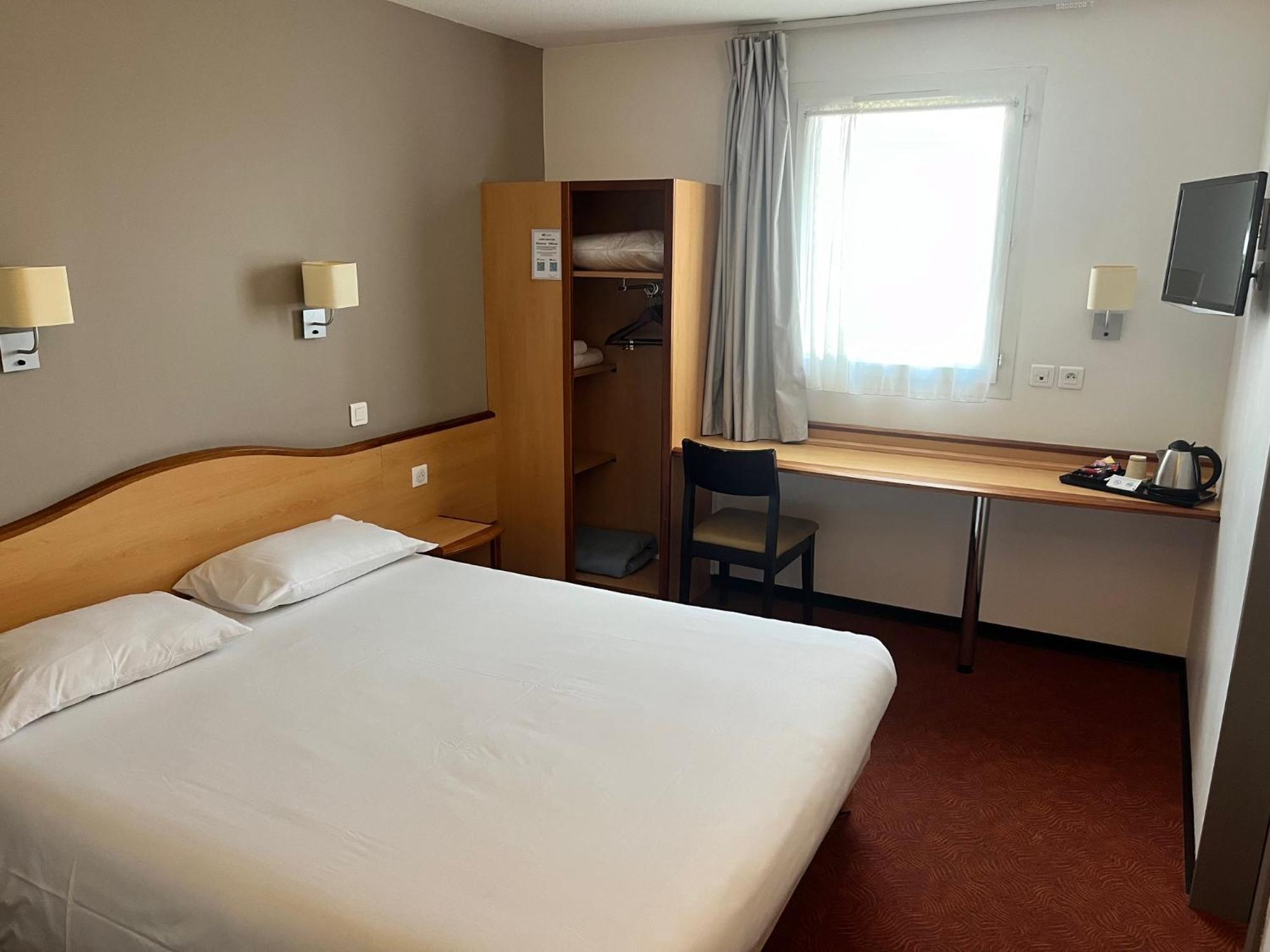 Brit Hotel Confort مونْتوبا المظهر الخارجي الصورة